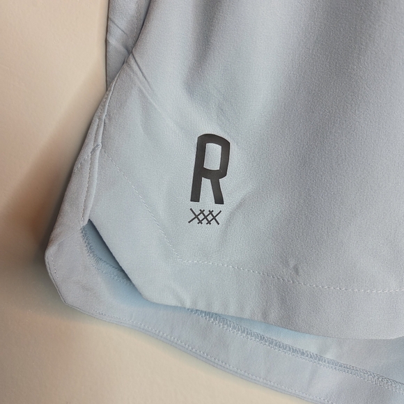 NWT Rhone 6" Base Training Short Unlined, Mens M - Picture 2 of 6